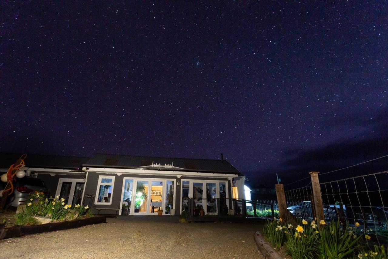 Salmon Landings Hotel Strathy Point Exterior photo